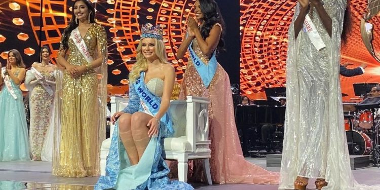  Karolina Bielawska is the winner of Miss World 2021