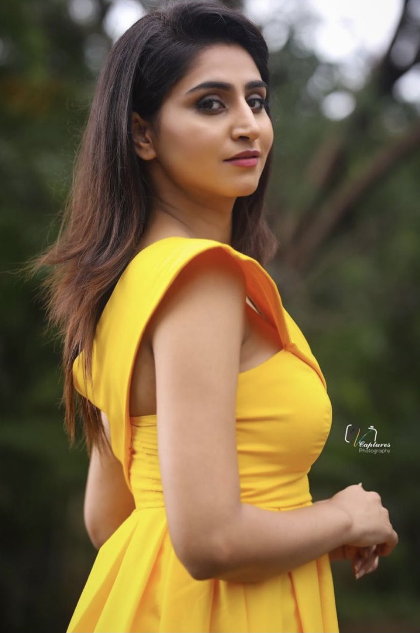 varshini 8