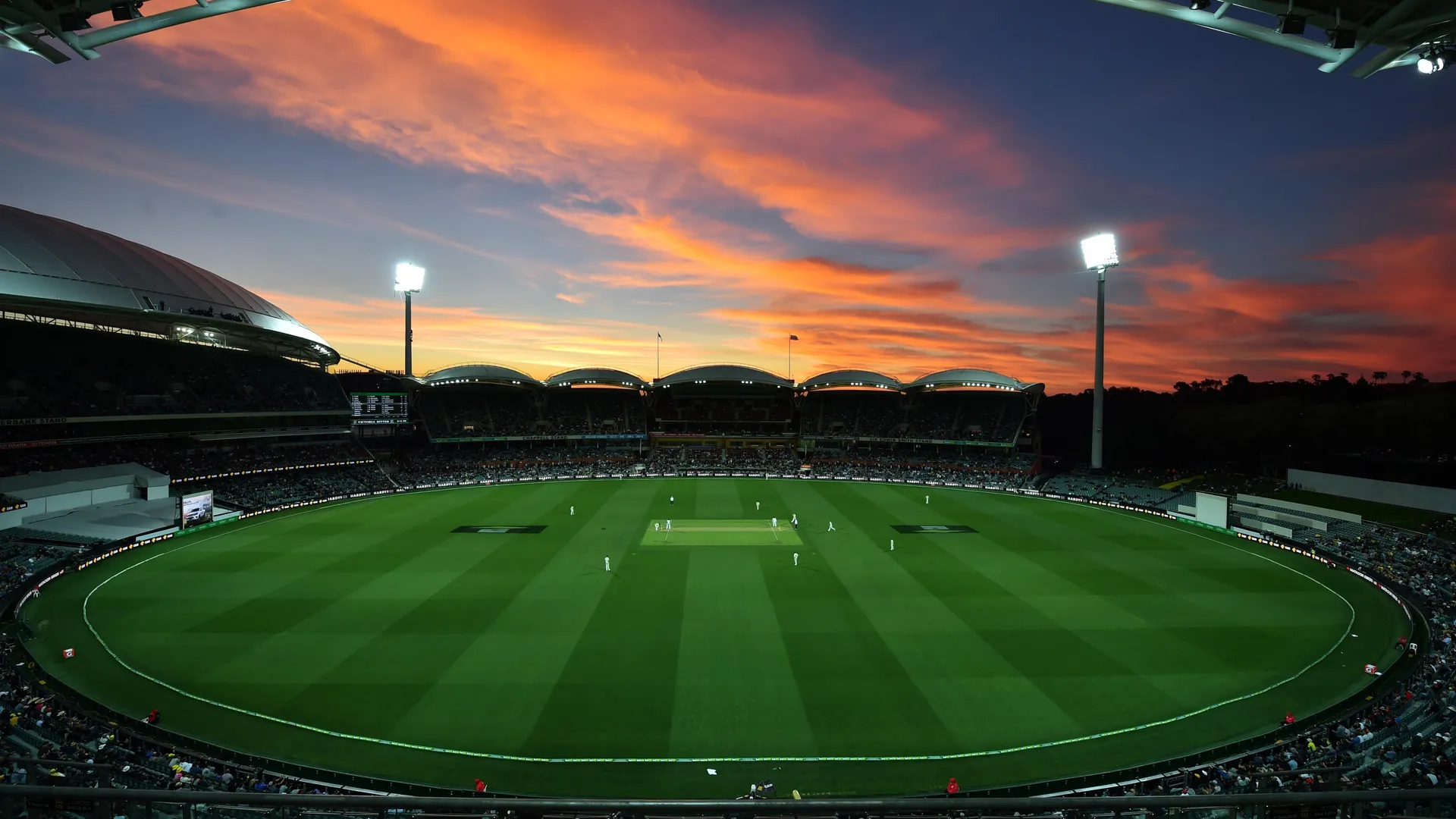 Adelaide-Oval (1)