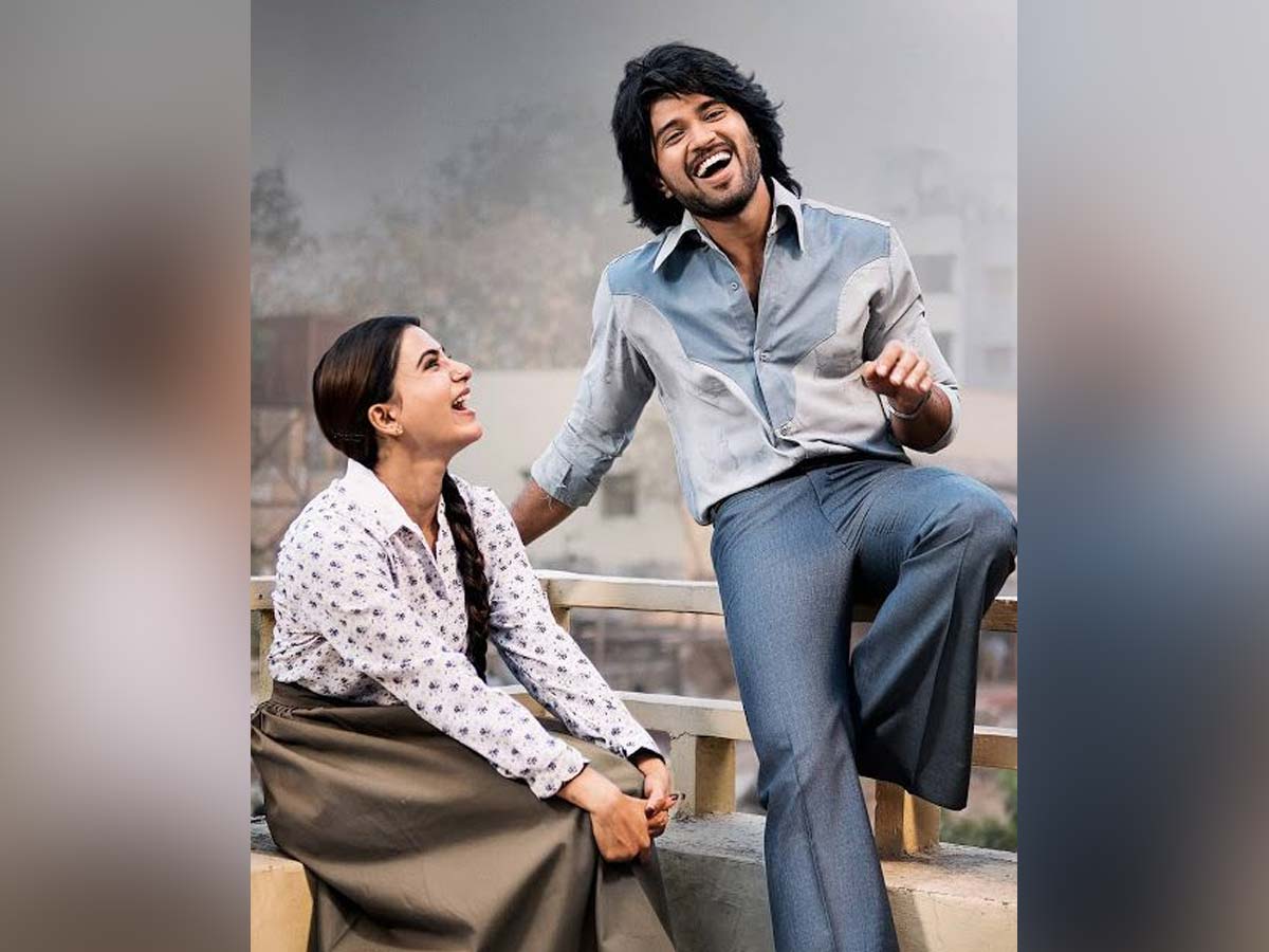 After-divorce-Samantha-picks-Vijay-Deverakonda