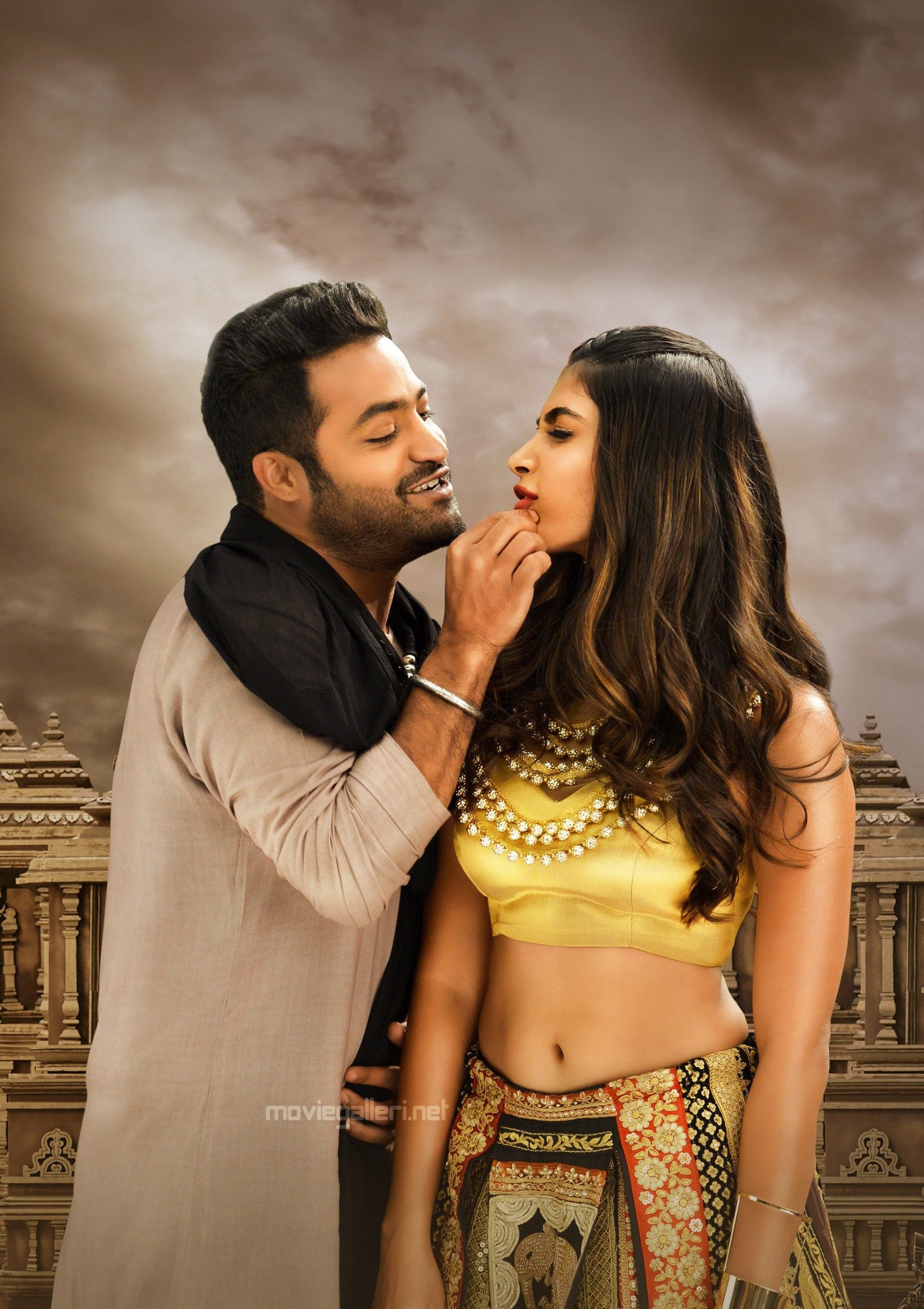 Jr NTR, Pooja Hegde in Aravinda Sametha Reddy Ikkada Soodu Song HD Stills