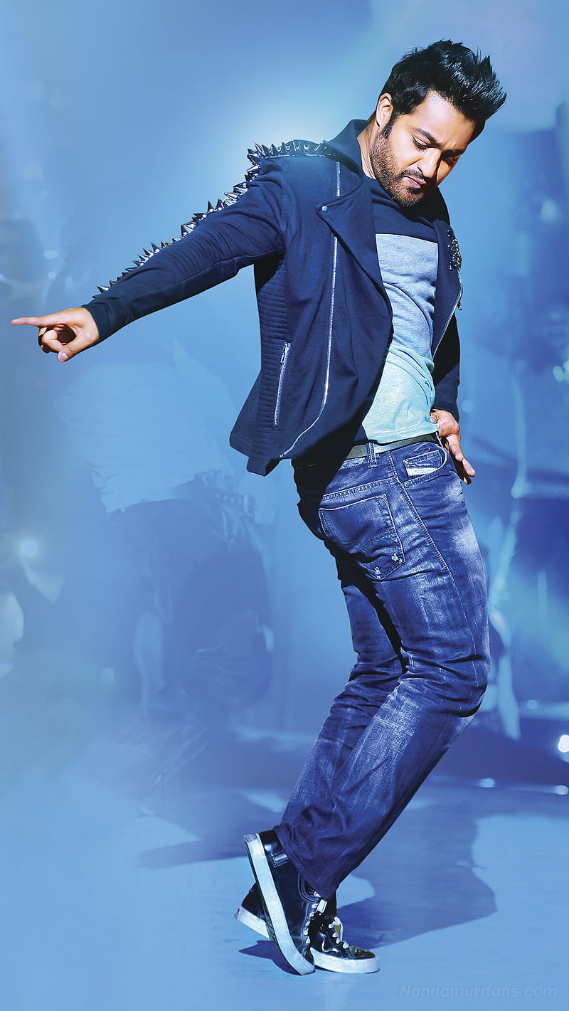 ws_HD-wallpaper-ntr-actor-temper-tollywood-hero-telugu-tiger-dance-young-tiger-tarak