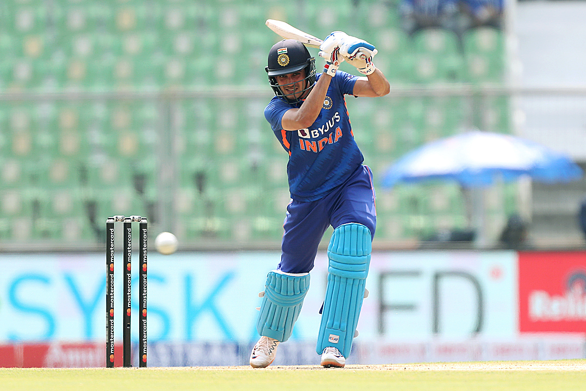 Shubman Gill brings up his 6th ODI half-century