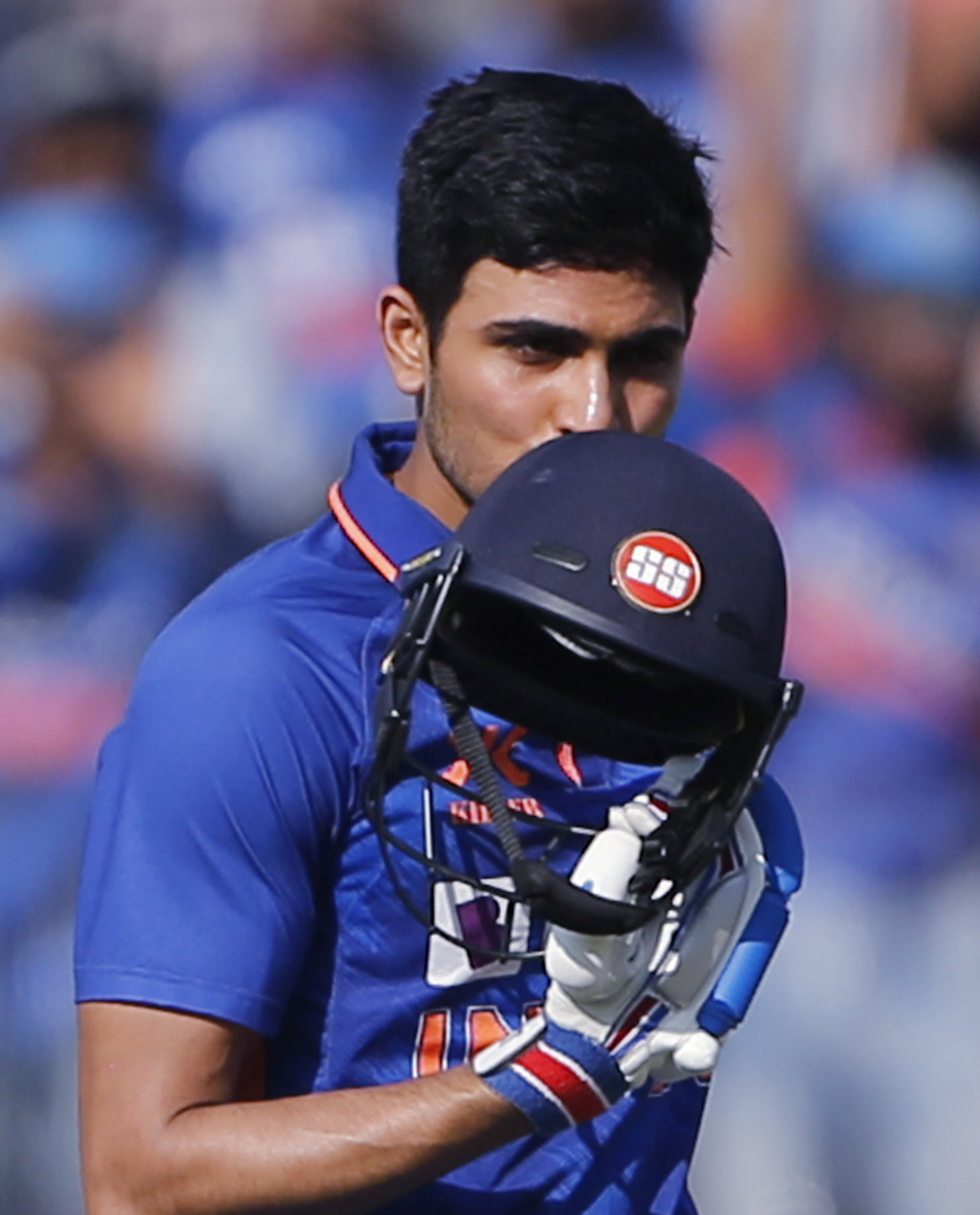 Shubman Gill celebrates his century