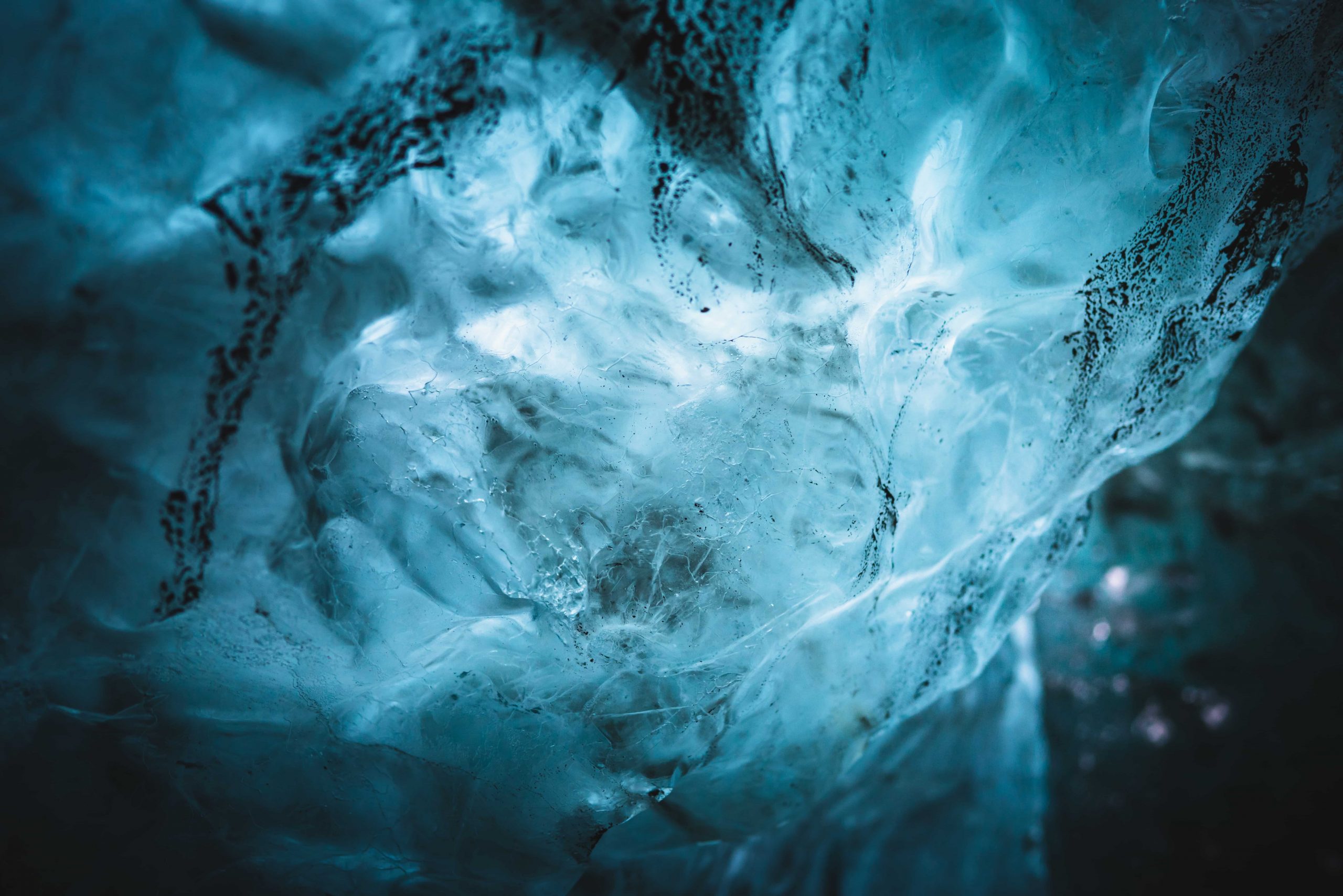 glacier-texture-2022-11-16-19-39-32-utc-min