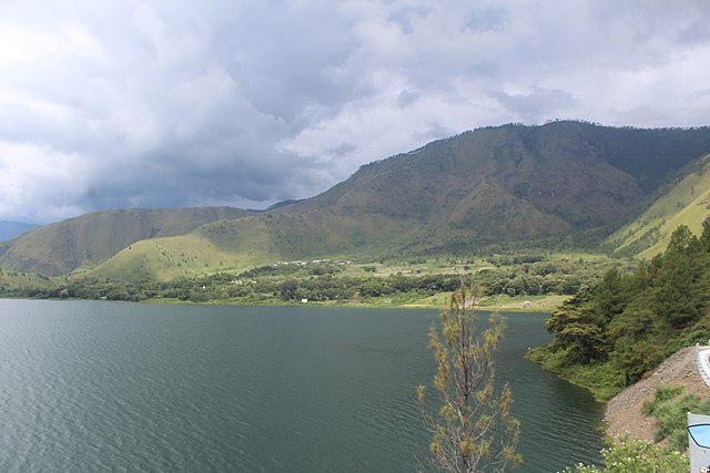 PEMANDANGAN_DI_BUKIT_SIBEA-BEA