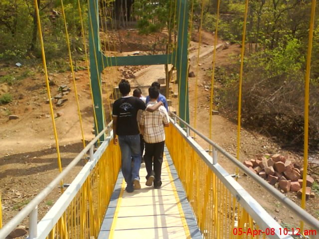 ws_640px-LaknavaramHangingBridge
